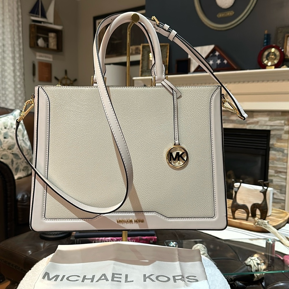 MICHAEL Michael Kors “Jessie” Large Tote Satchel in Optic White, BNWT